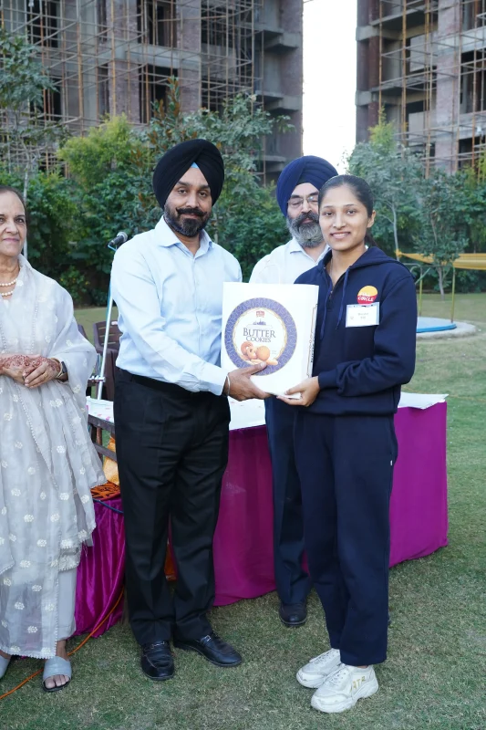 Mr. Rupinder Singh - Trustee giving Gifts